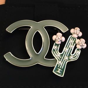 17C Chanel Cuba Cactus Brooch